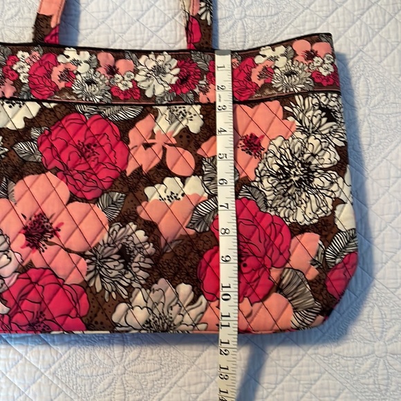 Vera Bradley tote - Picture 6 of 9